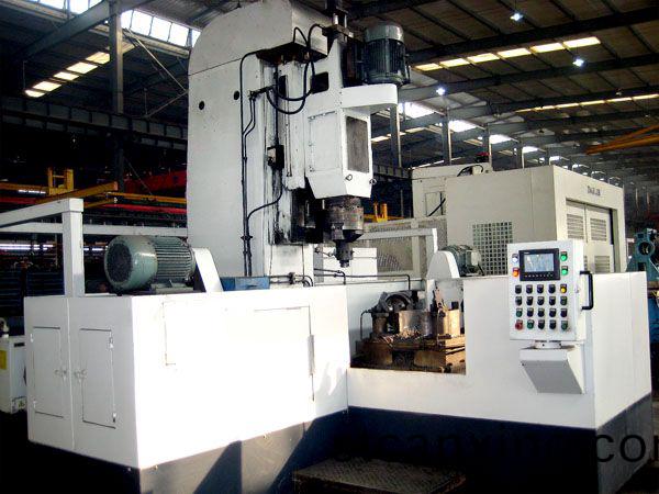 減殼三(san)麵鏜車機牀(chuang)